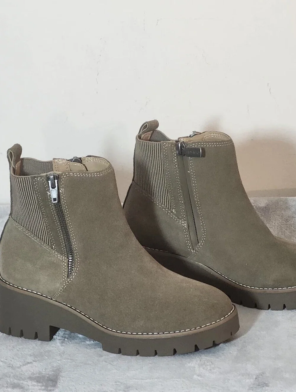 Blondo Damaris Waterproof Suede Booties Color: Taupe, Size: 6.5